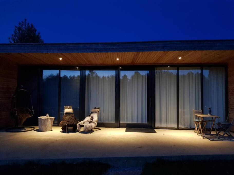 Sfeervol Chalet Midden In De Natuur Halle Extérieur photo